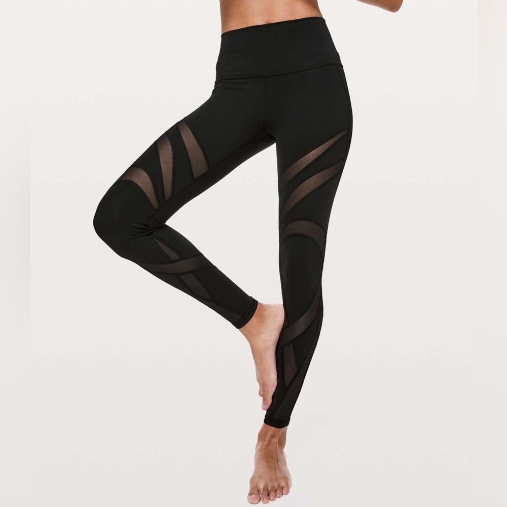 HOST PICK ✨ lululemon Wunder Under High-Rise Tight in Black w/ mesh Size 4 28”